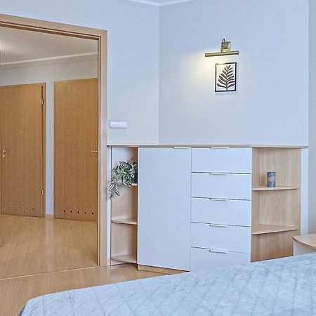 Citystay Reja Apartament Z Parkingiem Гдиня Екстер'єр фото